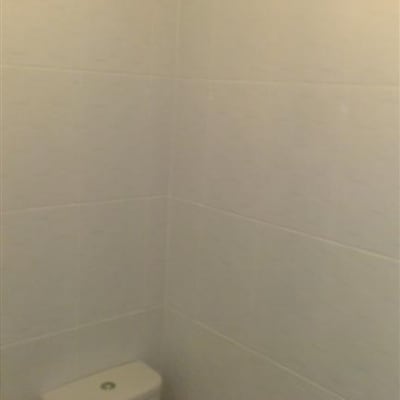 Bathroom picture after tiling3
