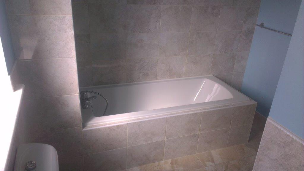 Fitting a new bath & tiling bathroom in Kildare